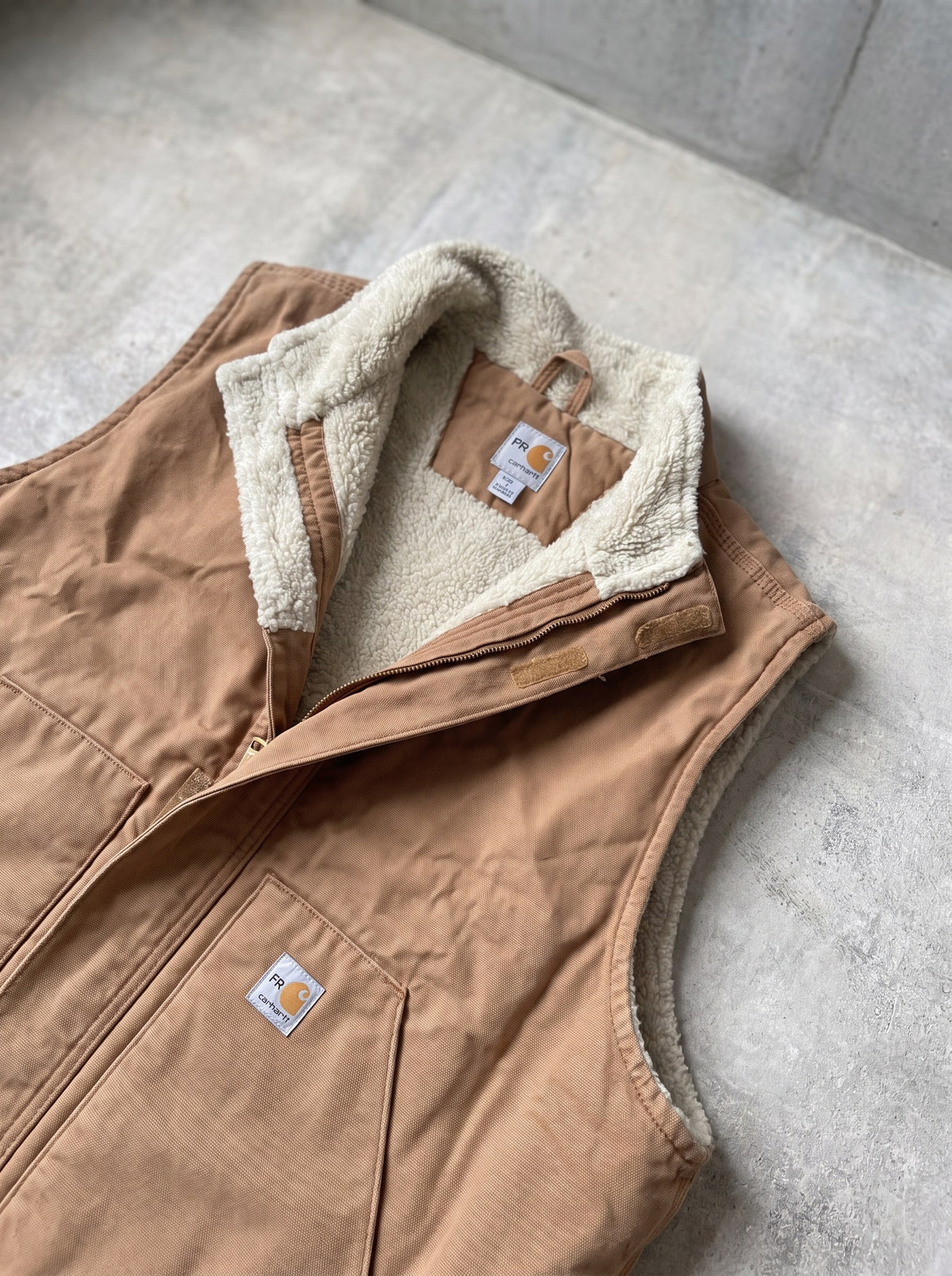 Chaleco Carhartt Camel FR marrón