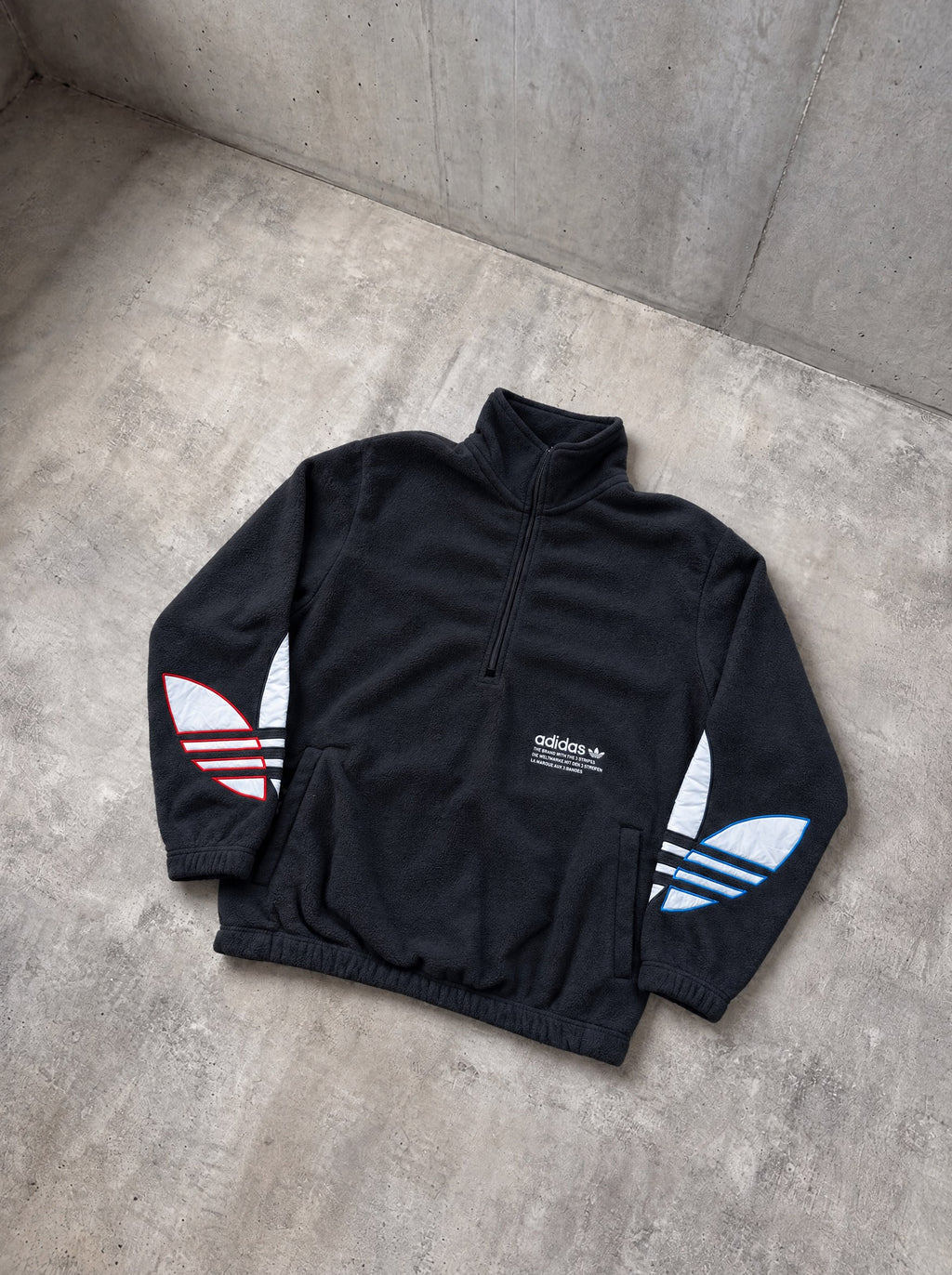 Campera Polar Adidas Originals negra