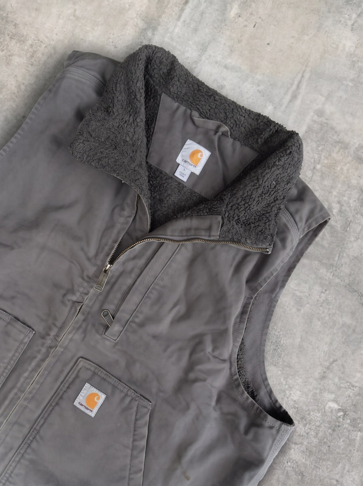 Chaleco Carhartt Sherpa gris