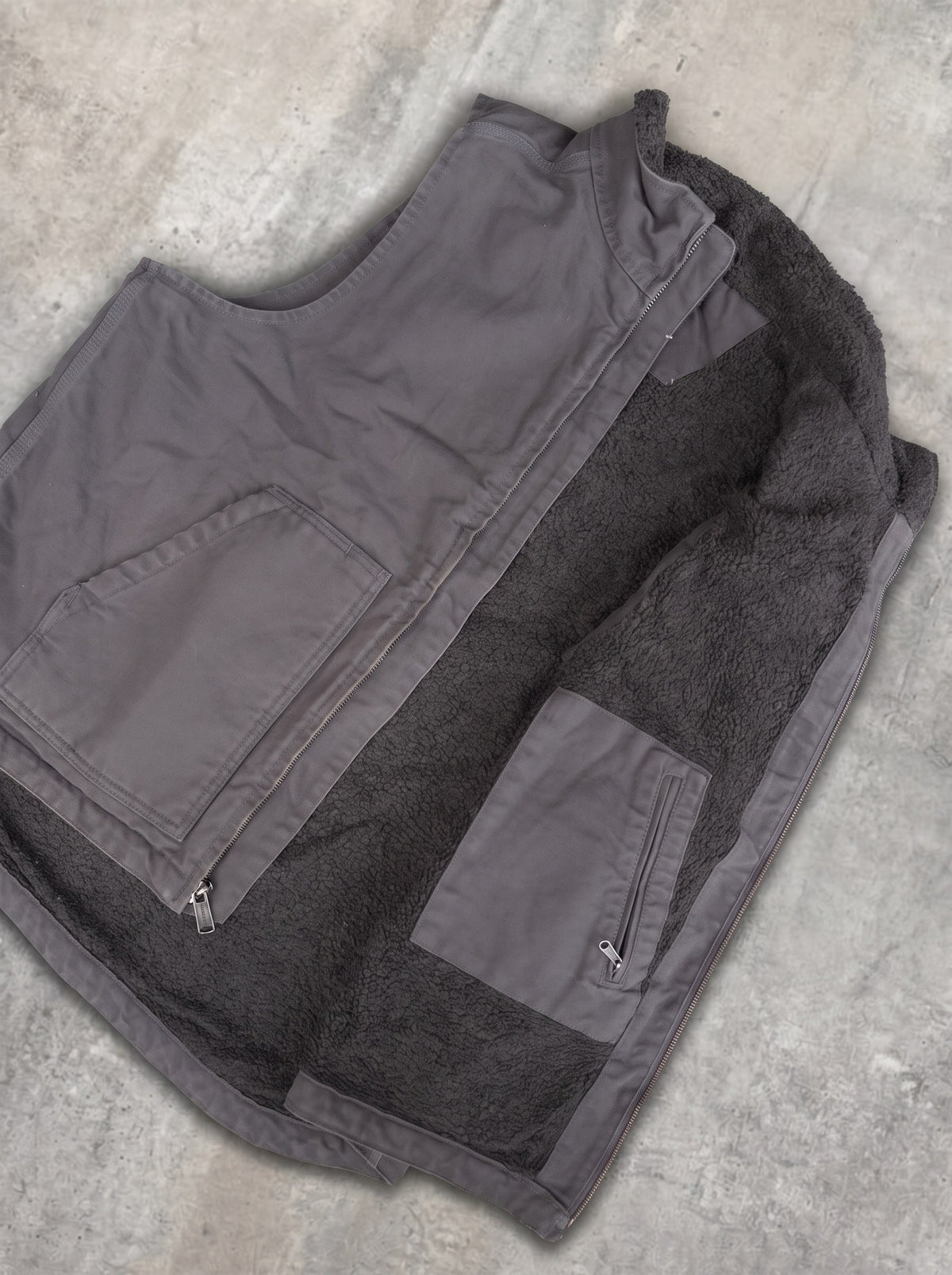 Chaleco Carhartt Sherpa gris