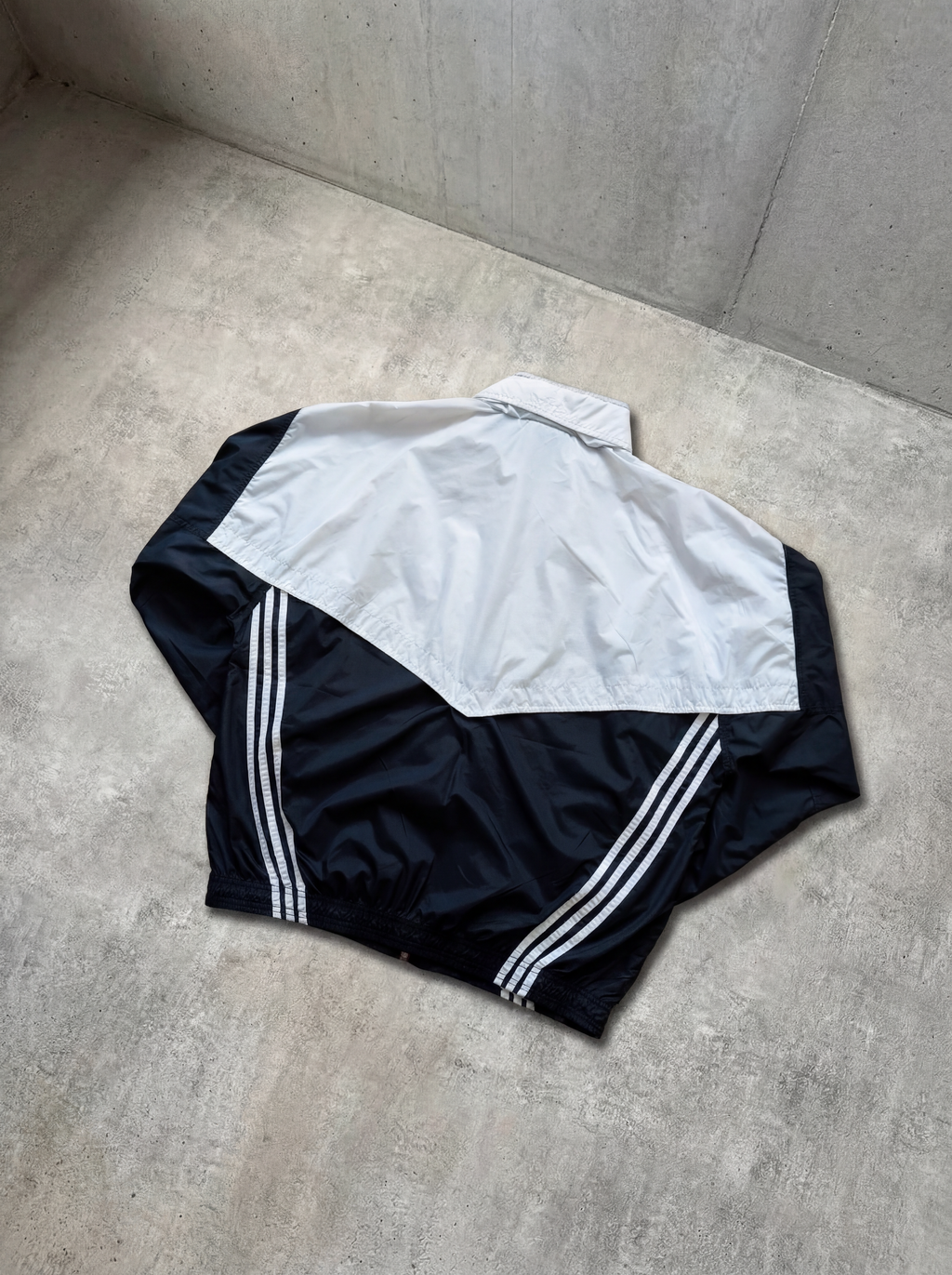Rompevientos Adidas Originals 90s