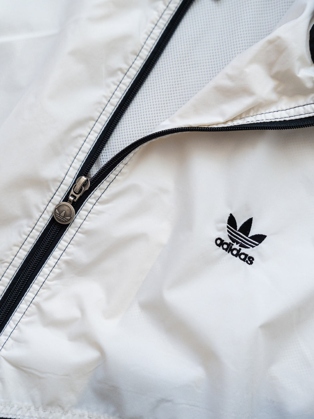 Rompevientos Adidas Originals 90s
