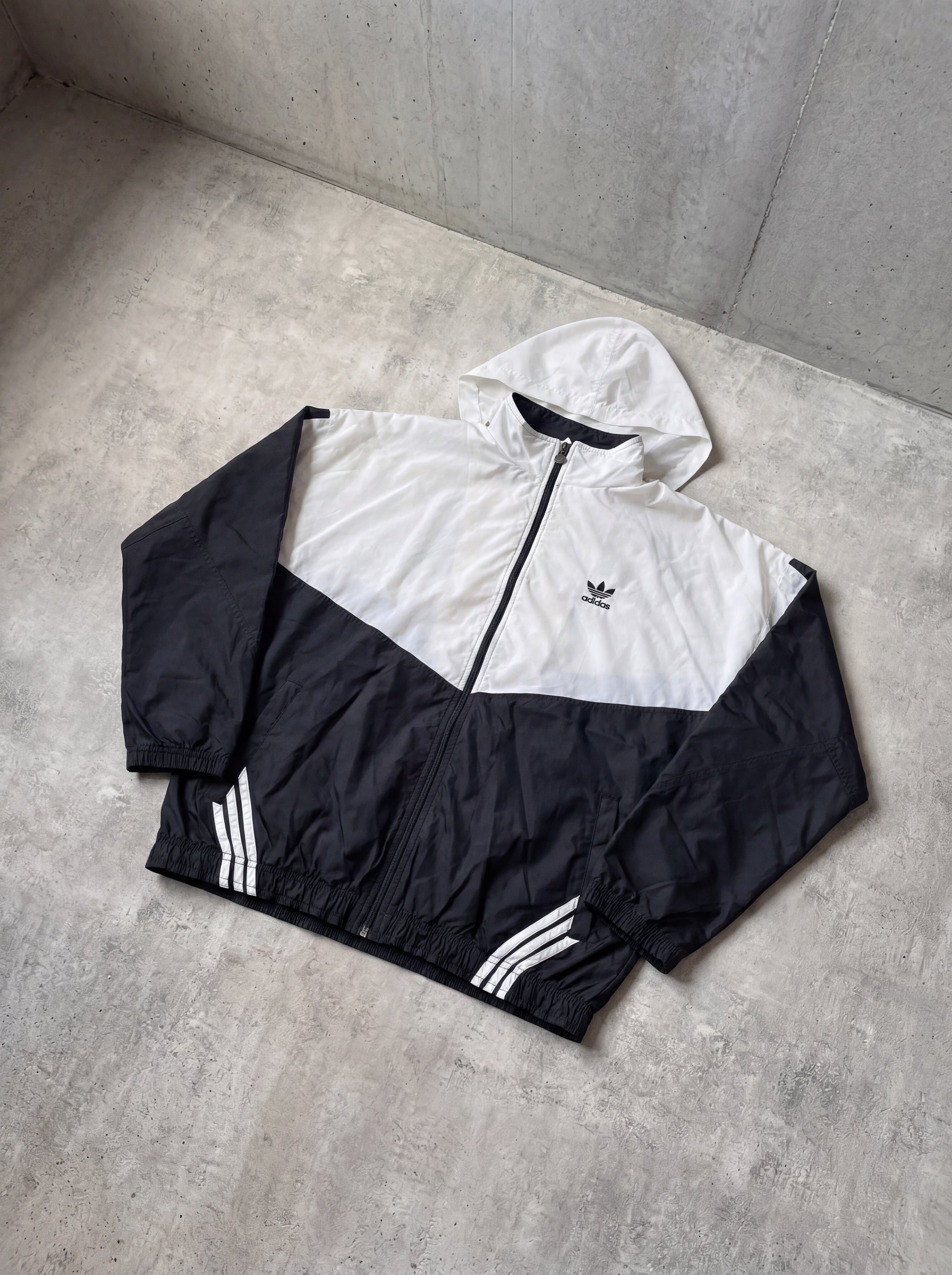 Rompevientos Adidas Originals 90s