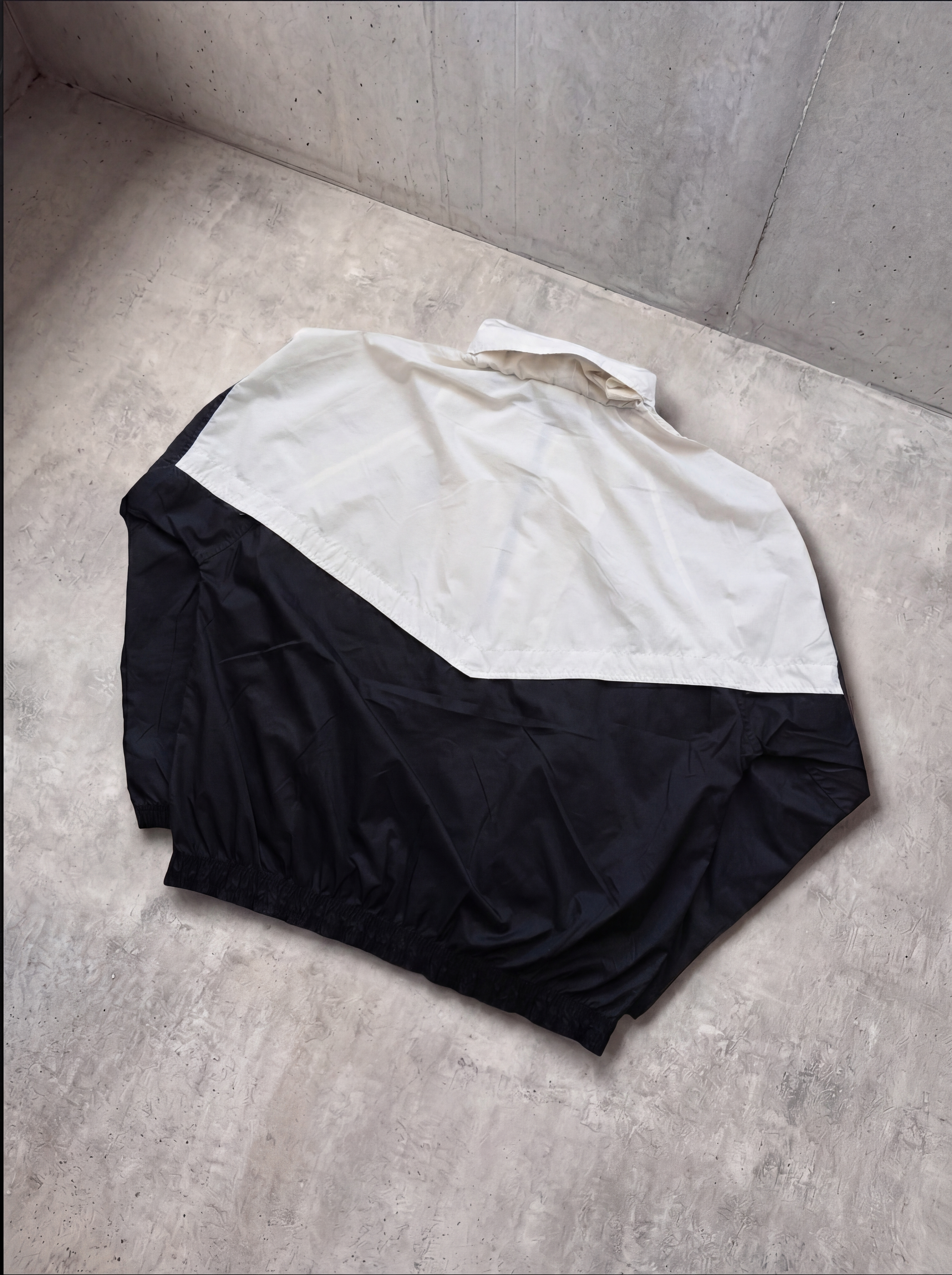 Rompevientos Adidas Originals 90s