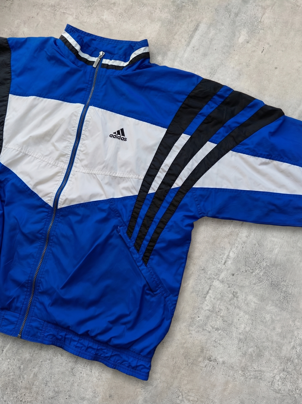 Campera Adidas 90s