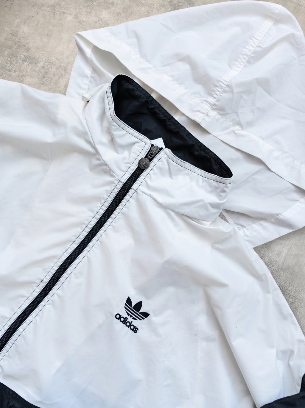 Rompevientos Adidas Originals 90s