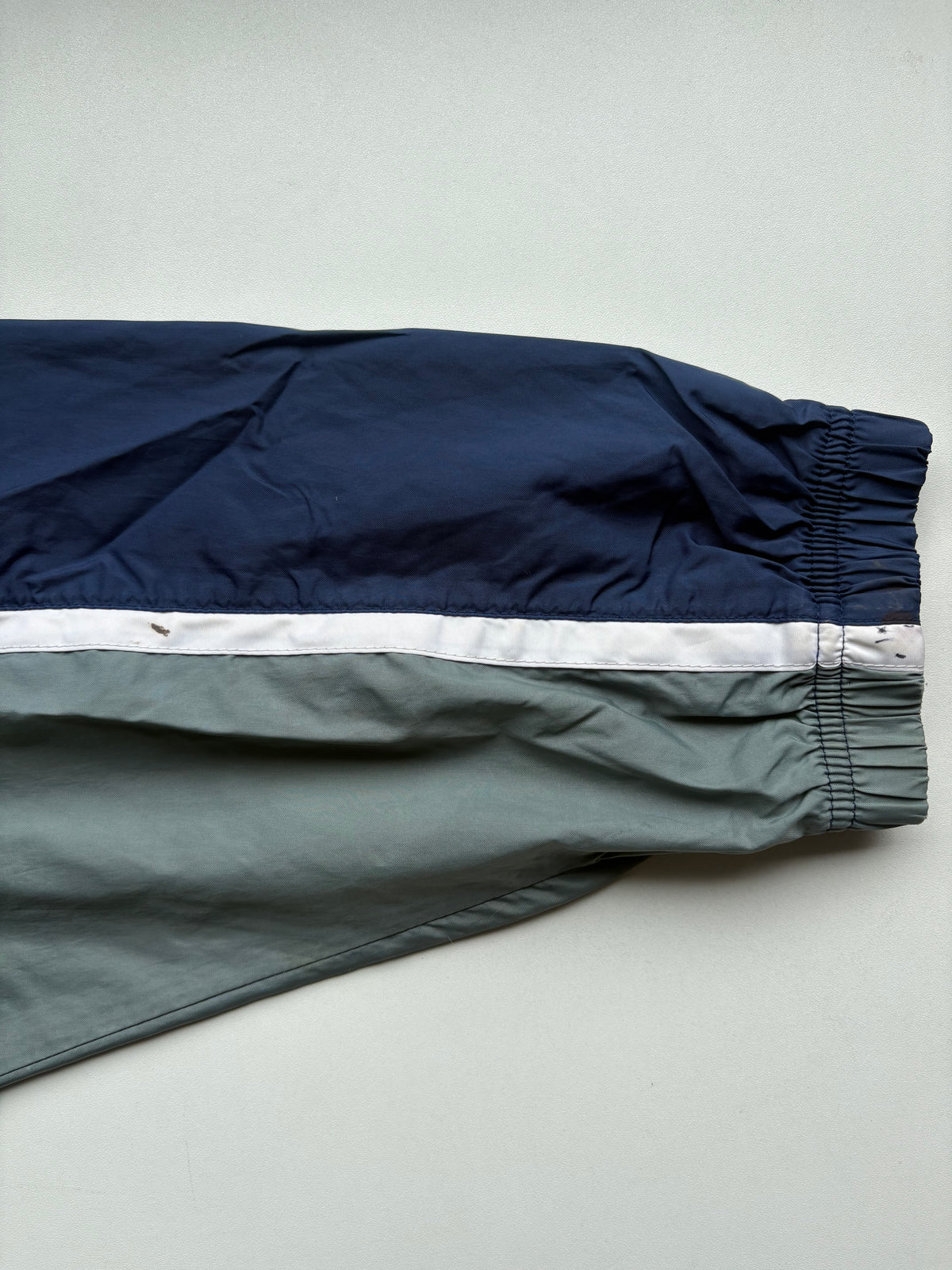Rompevientos Nike Swoosh 90s