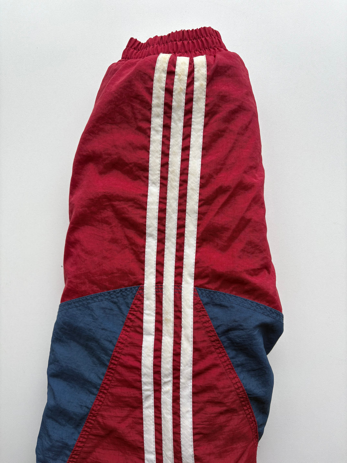 Campera Adidas Trefoil 90s