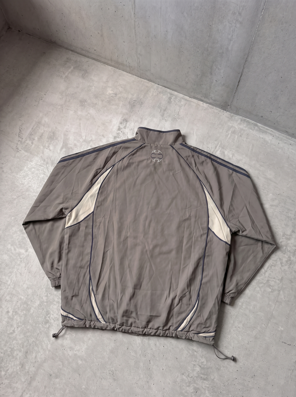 Campera Adidas Teamgeist verde oliva