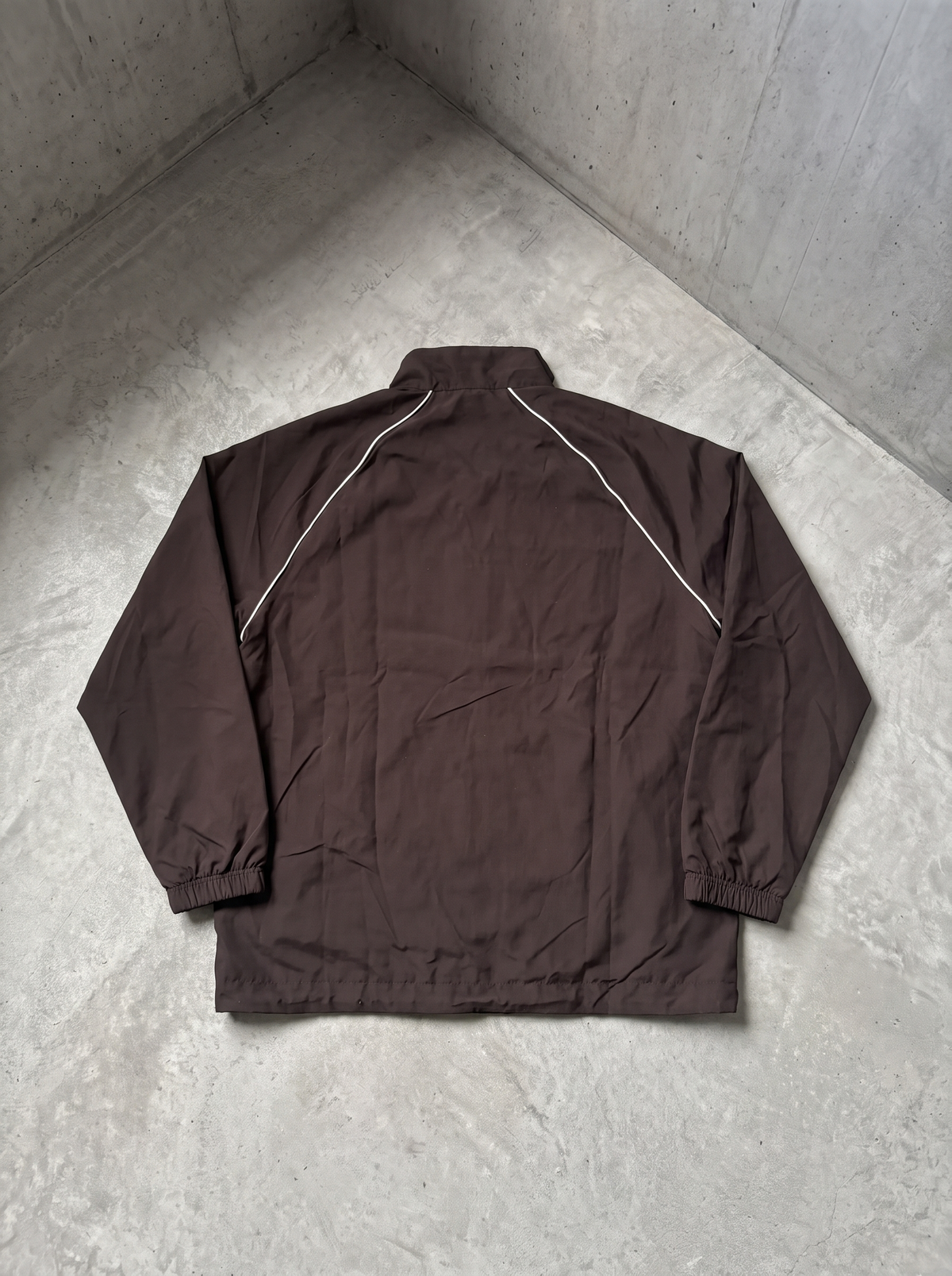 Rompevientos Adidas Originals marrón